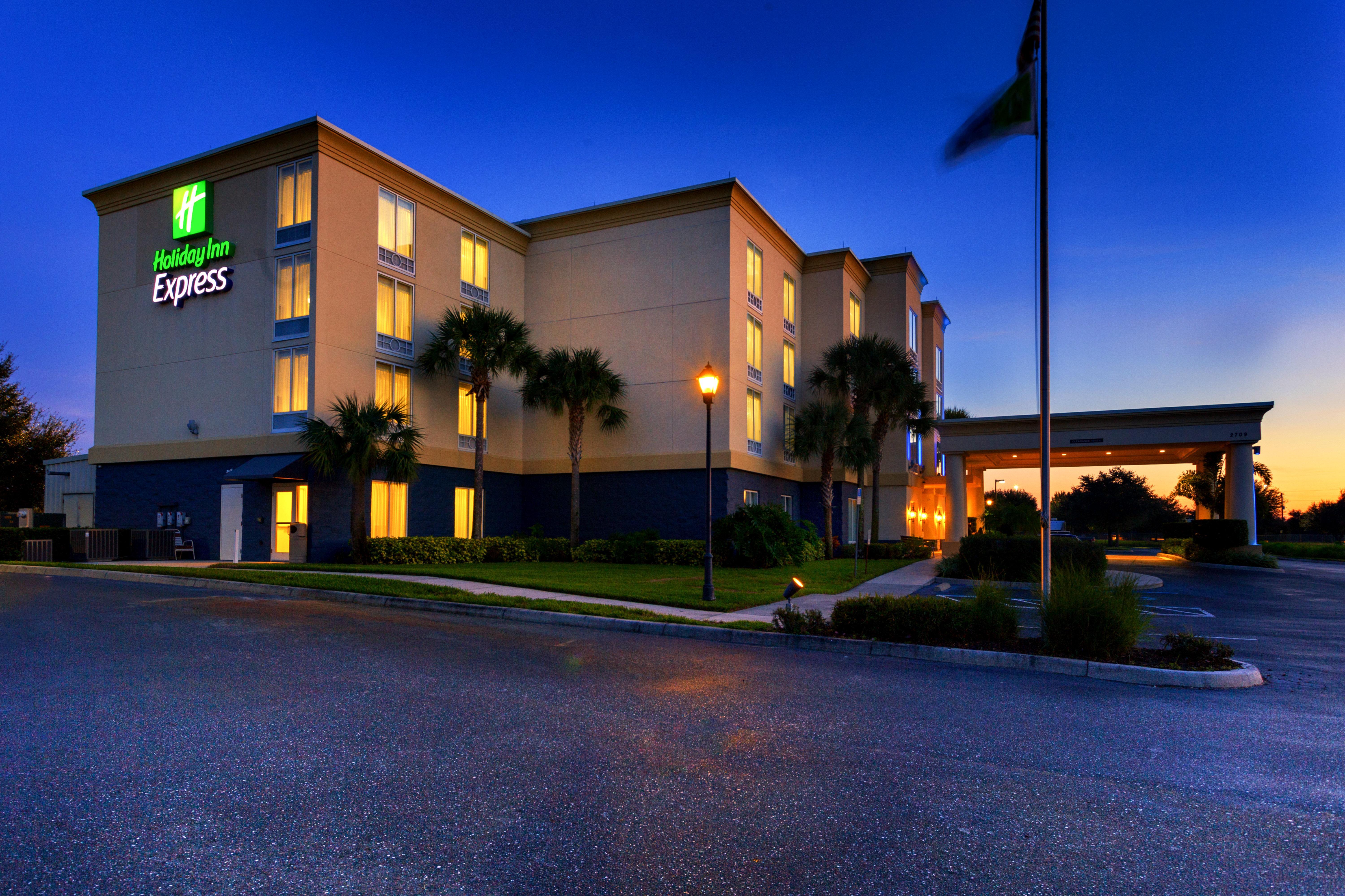 Holiday Inn Express Hotel & Suites Arcadia Εξωτερικό φωτογραφία